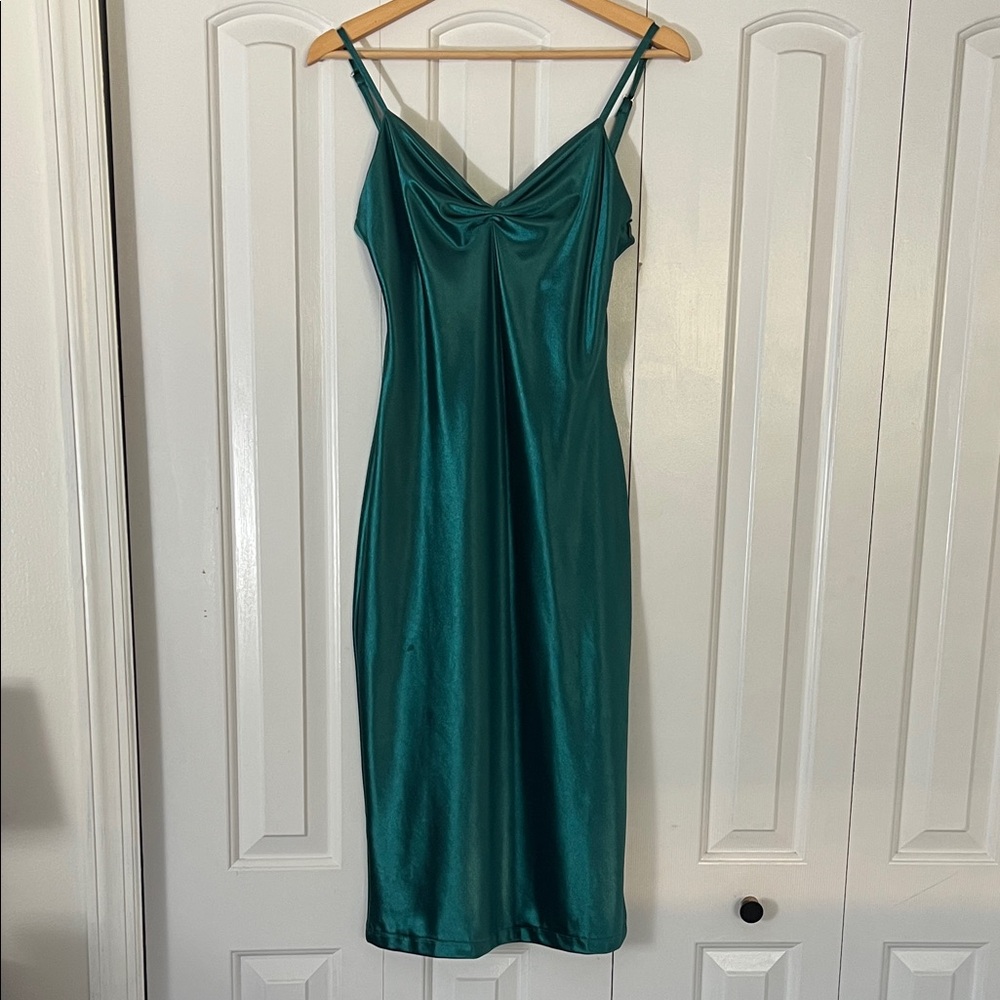 Elegant Emerald Satin Dress